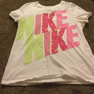 Nike short sleeve top