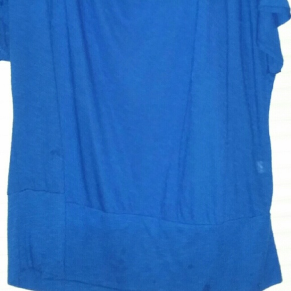 Top - Picture 2 of 3