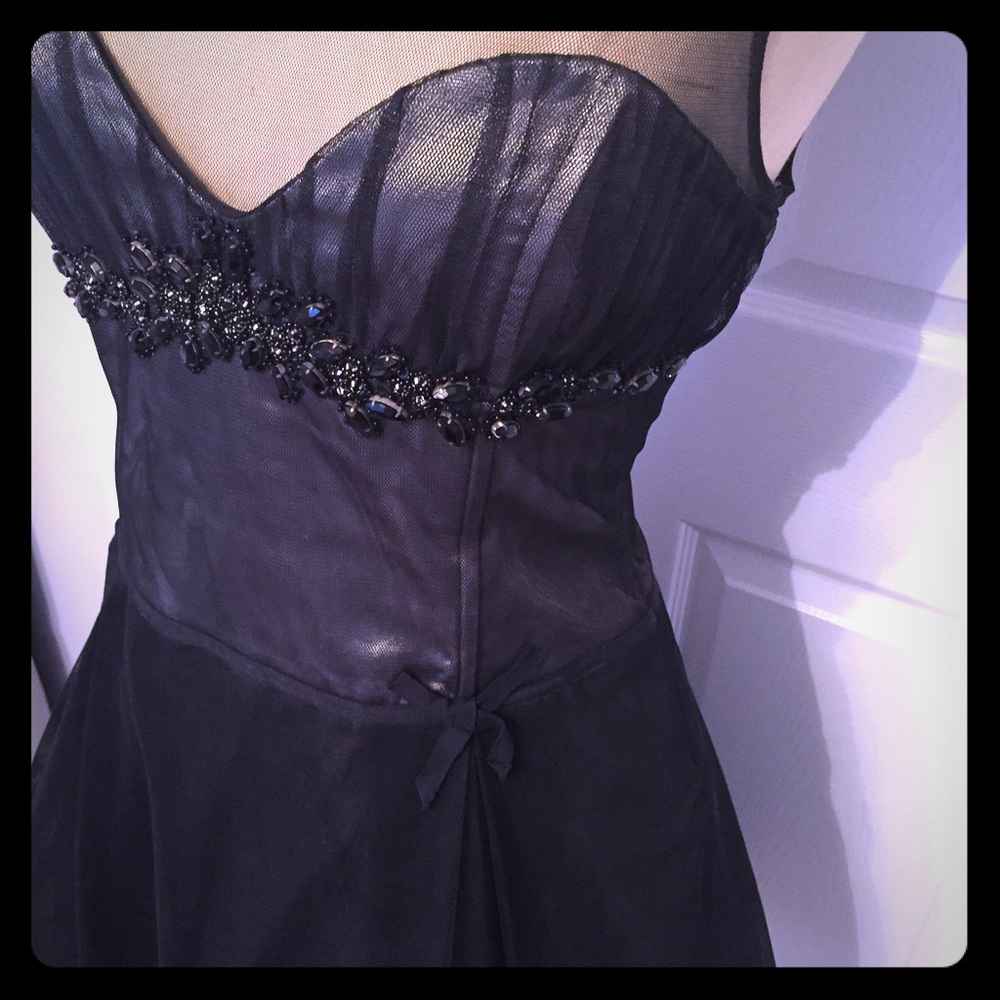 The Best Karen Millen Dress