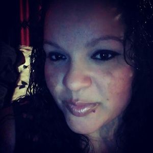 Meet your Posher, Cynthia