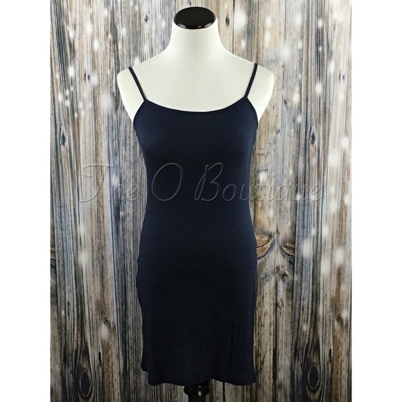 🎉CLEARANCE🎉 Blue Crochet Maxi Dress w/ Lining - Picture 2 of 3