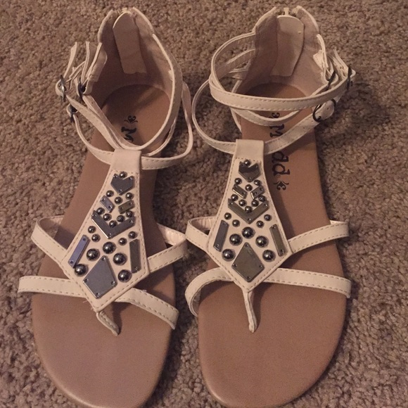Brand NEW Mudd Sandals