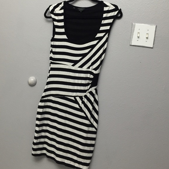 Guess spandex dress bodycon