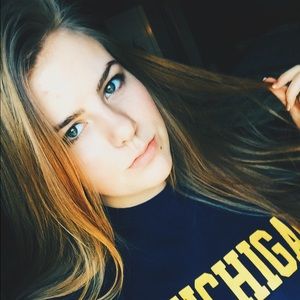 Meet your Posher, Ellie