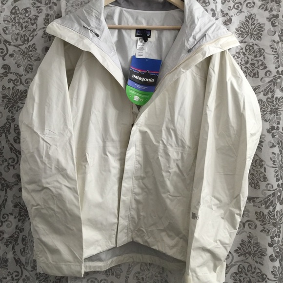 Patagonia H20-No 💦"RainBreaker"💦