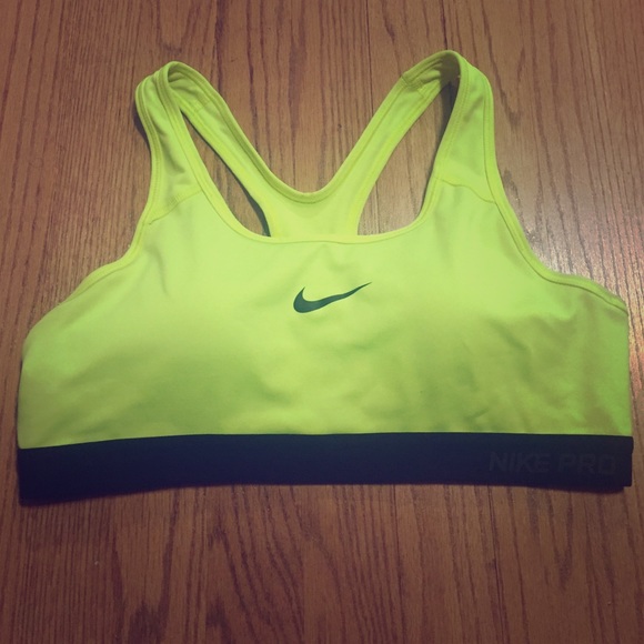 Nike Pro padded sports bra