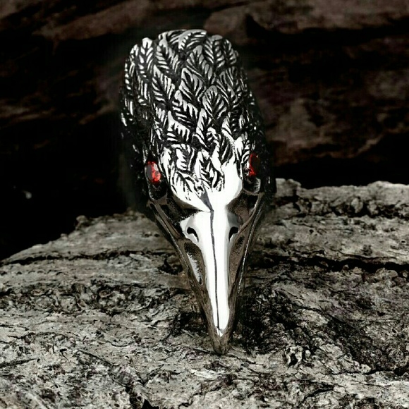 Stainless Steel 316L Ruby Red Eye Eagle Head Ring - Picture 4 of 4
