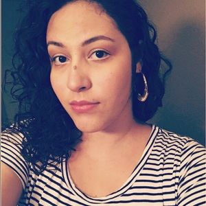 Meet your Posher, Gisa