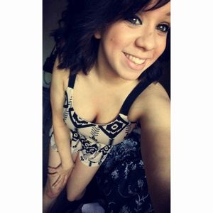 Meet your Posher, Kyndra