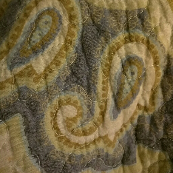 Meet your Posher, Vicki - Picture 1 of 1