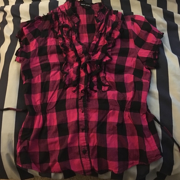Wet seal blouse small