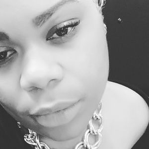 Meet your Posher, Sheena