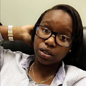 Meet your Posher, Jasmine