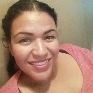 Meet your Posher, Marcela