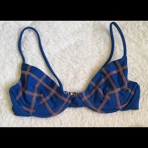 $75🅿️🅿️ Acacia Manhattan Peahi S Small