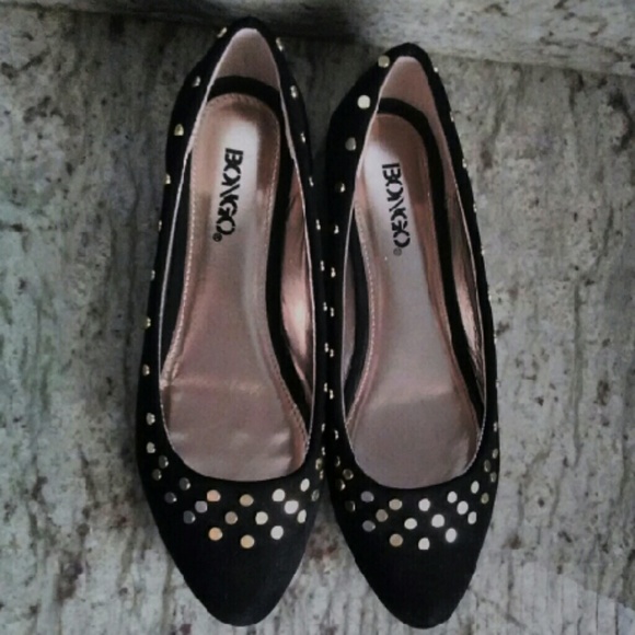 Womans flats