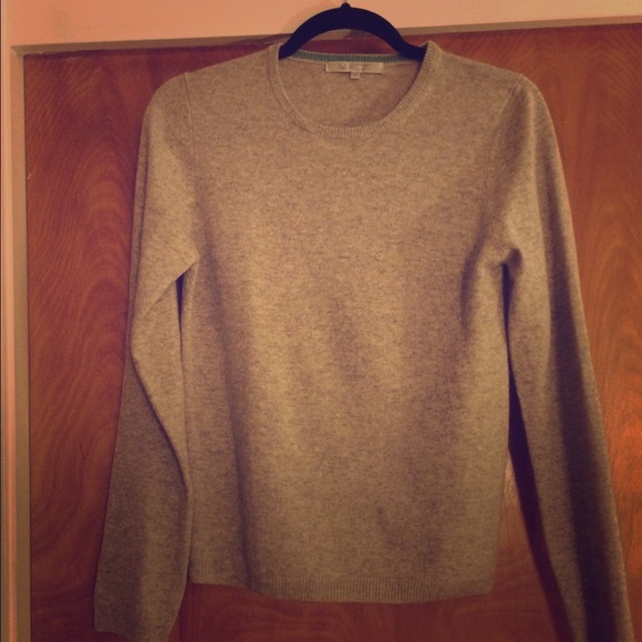 🎉CLEARANCE🎉 100% Cashmere Crewneck Sweater