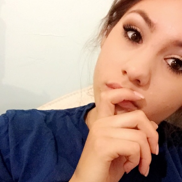 Meet your Posher, Samantha