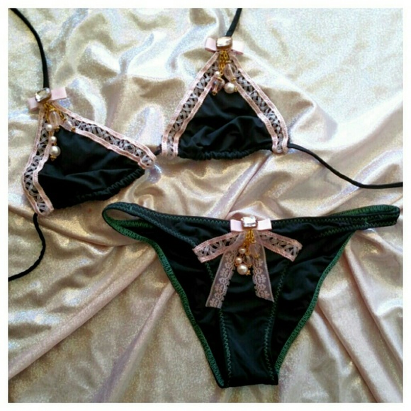 *Flash Sale* Beach Bunny Bundle - Picture 3 of 3