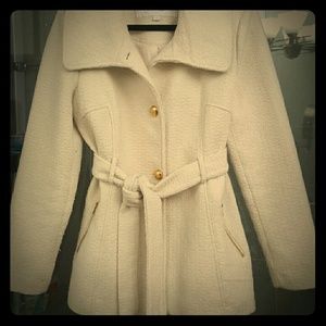 Jessica Simpson coat