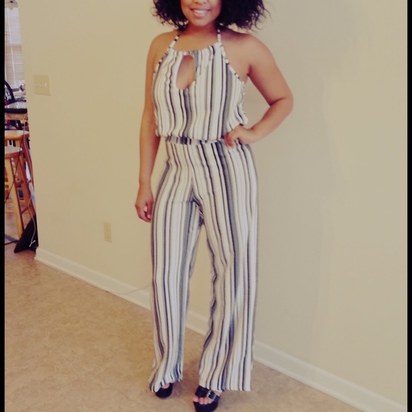 Kendall Jenner Inspired Jumpsuit - Picture 3 of 3
