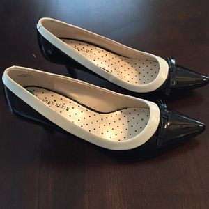Fashion pumps. New, never worn.