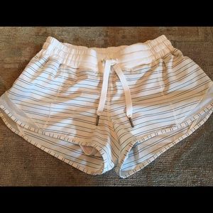 Lululemon shorts size 8