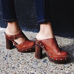 *LAST DAY* Free People Wonders Clog in Whiskey 38