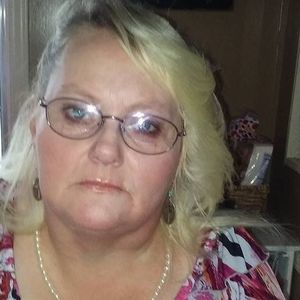 Meet your Posher, Tina