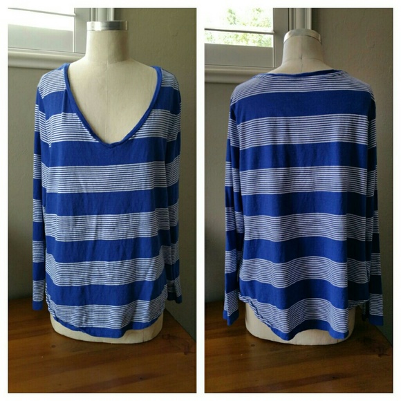 Old Navy Lightweight Long Sleeve Striped Top