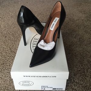 Steve Madden, PROTO black leather size 7