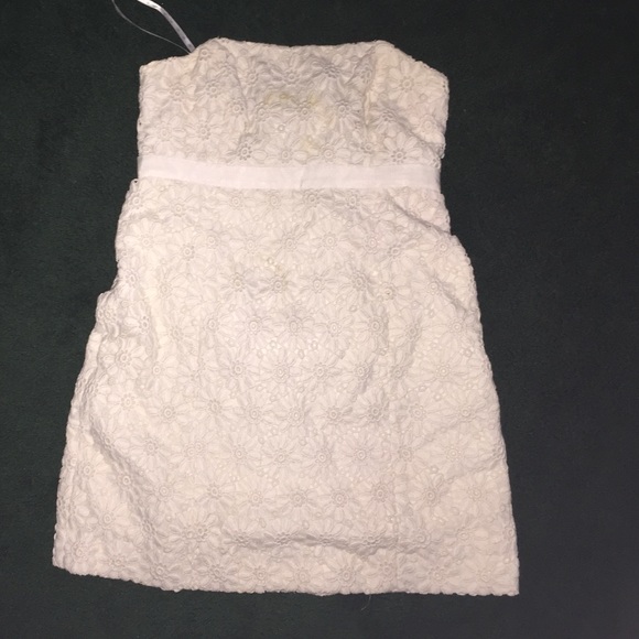 White Lilly Pulitzer daisy dress