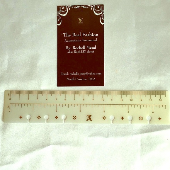 Sold...Authentic LV agenda MM ruler - Picture 1 of 2