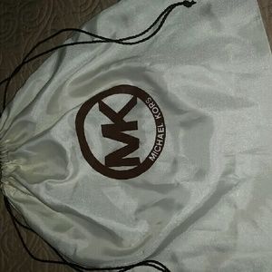 MK Dust bag bundle