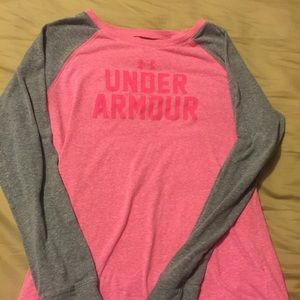 Women's Under Armour Shirt