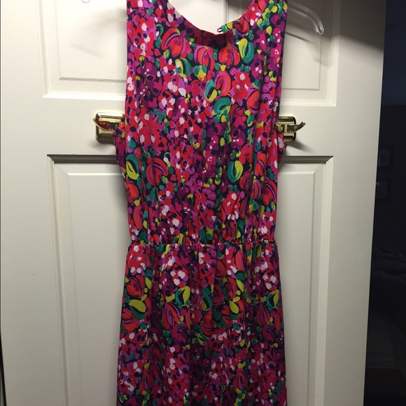 **SOLD**!!Lilly Pulitzer "wild confetti" -L - Picture 3 of 4