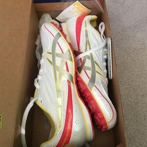 Asics women's Hyper Rocket Girl 4 track spikes