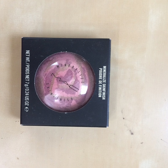 Mac mineralized skinfinish le