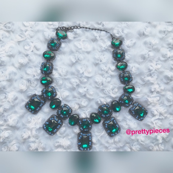 Statement gem - Picture 3 of 3