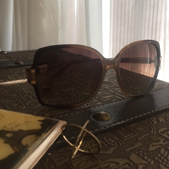 DVF sunnies