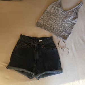 High waisted Levi shorts