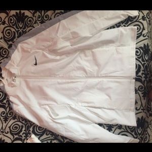 adult size small white nike jacket