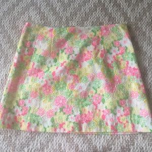 Lilly Pulitzer floral skirt. Excellent condition.