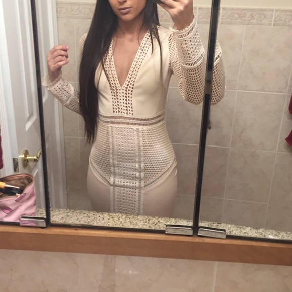 Cute dress! - Picture 2 of 2