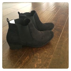 Black Booties