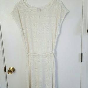 White beach cover up