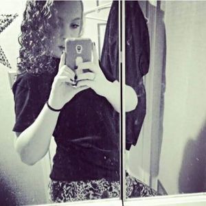 Meet your Posher, Jasmin