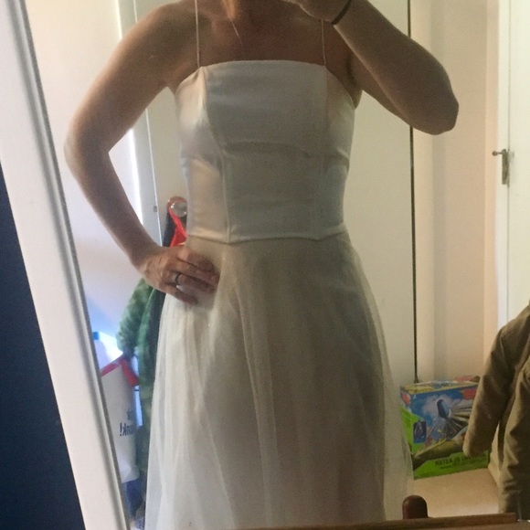 White prom dress - Picture 4 of 4