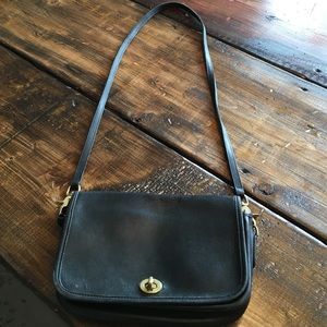 Vintage leather coach bag!