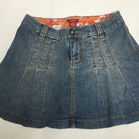 Guess denim flare mini skirt size 24